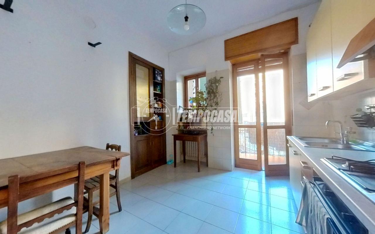 appartamento in vendita a Torino in zona Regio Parco