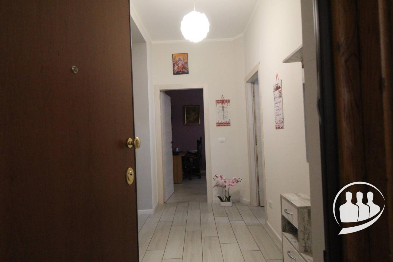 appartamento in vendita a Torino in zona Mirafiori Sud