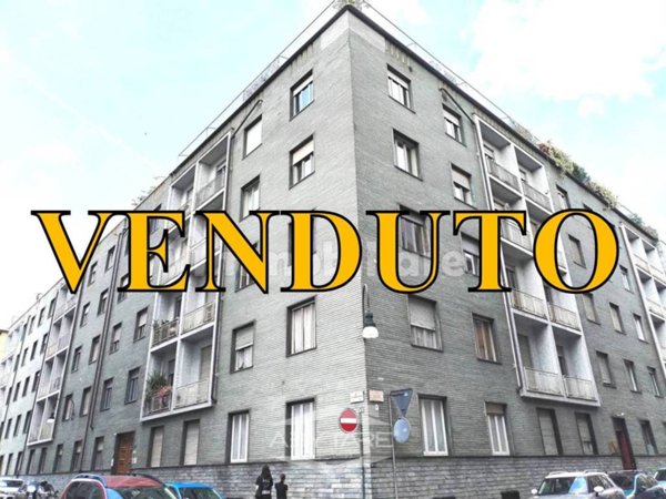 appartamento in vendita a Torino in zona Cit Turin