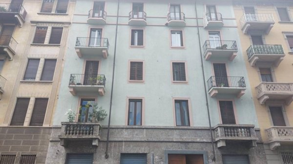 appartamento in vendita a Torino in zona Cenisia