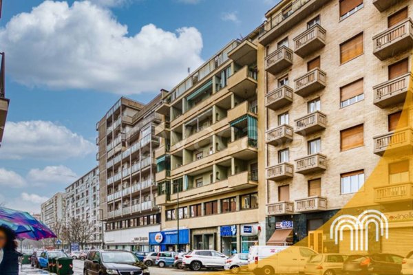 appartamento in vendita a Torino in zona Lingotto