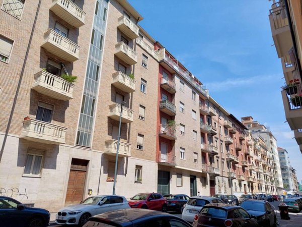 appartamento in vendita a Torino in zona Mirafiori Nord