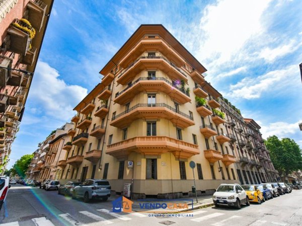 appartamento in vendita a Torino in zona Crocetta