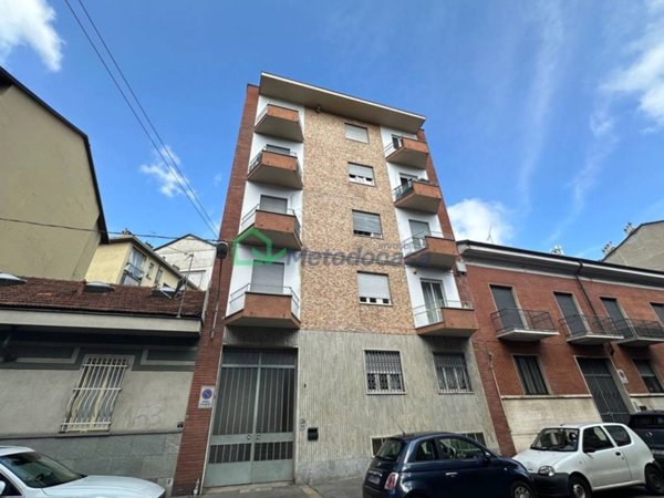 appartamento in vendita a Torino in zona Lucento