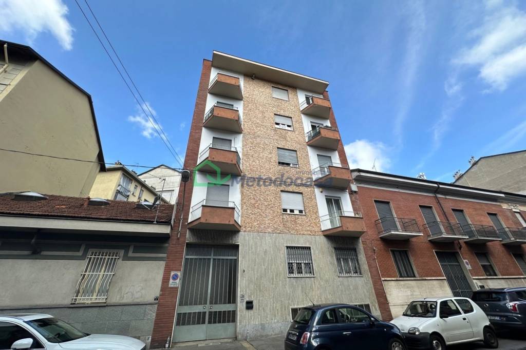 appartamento in vendita a Torino in zona Lucento
