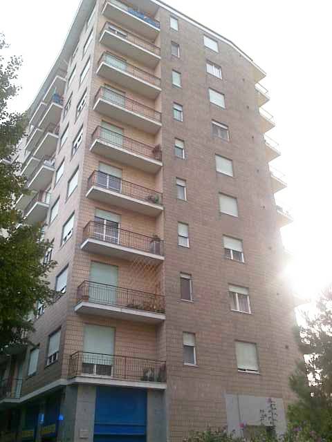 appartamento in vendita a Torino in zona Santa Rita
