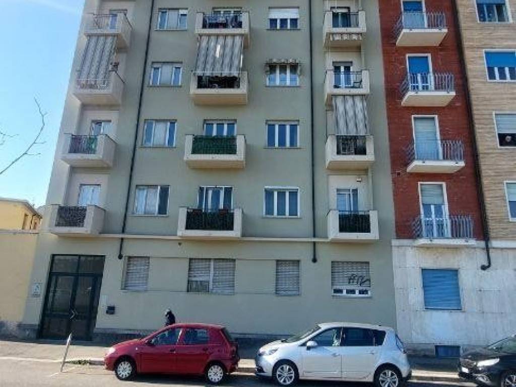 appartamento in vendita a Torino in zona Borgata Vittoria