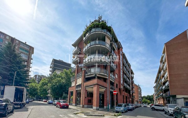 appartamento in vendita a Torino in zona Mirafiori Nord
