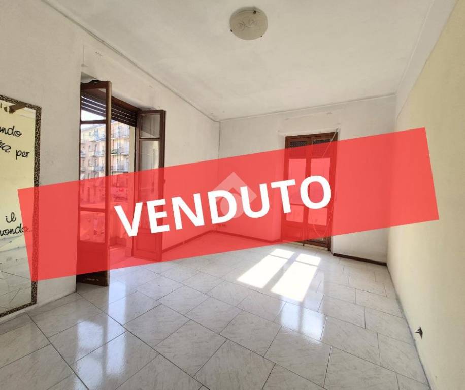 appartamento in vendita a Torino in zona Borgo San Paolo