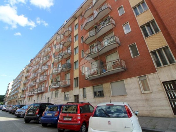 appartamento in vendita a Torino in zona Lingotto