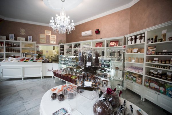 locale commerciale in vendita a Torino