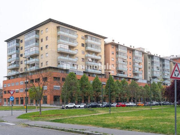appartamento in vendita a Torino in zona Borgata Vittoria