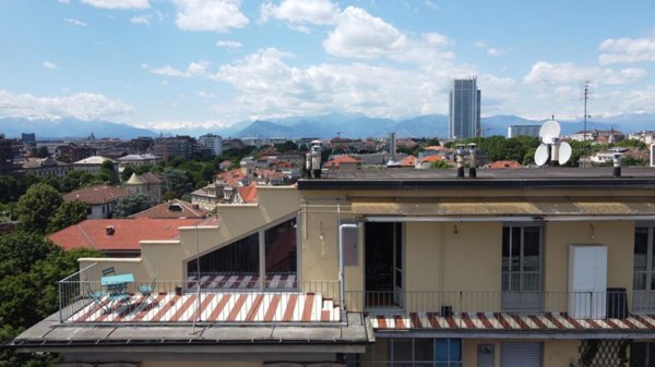 appartamento in vendita a Torino in zona Centro Storico