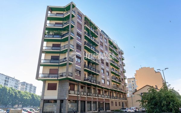 appartamento in vendita a Torino in zona Santa Rita