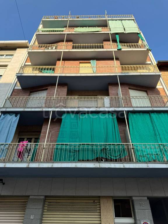 appartamento in vendita a Torino in zona Borgata Vittoria