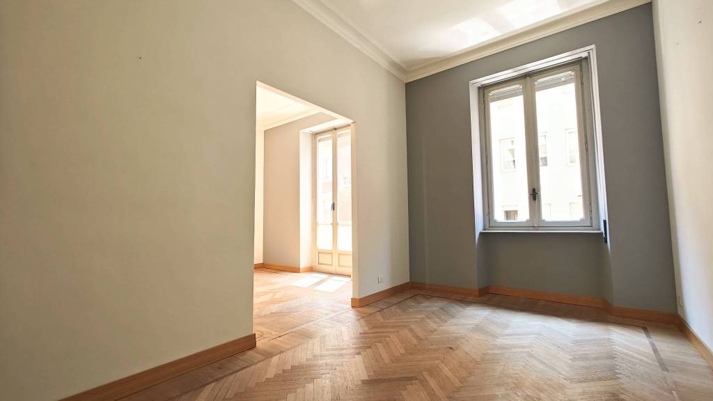 appartamento in vendita a Torino in zona Cit Turin