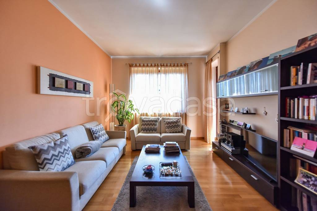 appartamento in vendita a Torino in zona Lucento