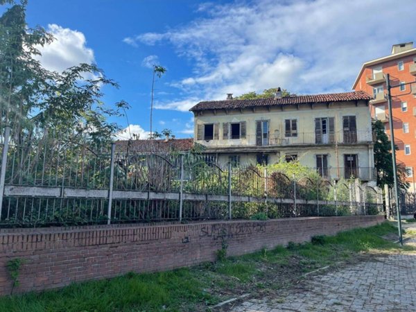 mansarda in vendita a Torino in zona Madonna di Campagna