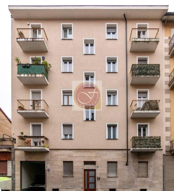 appartamento in vendita a Torino in zona Borgo San Paolo