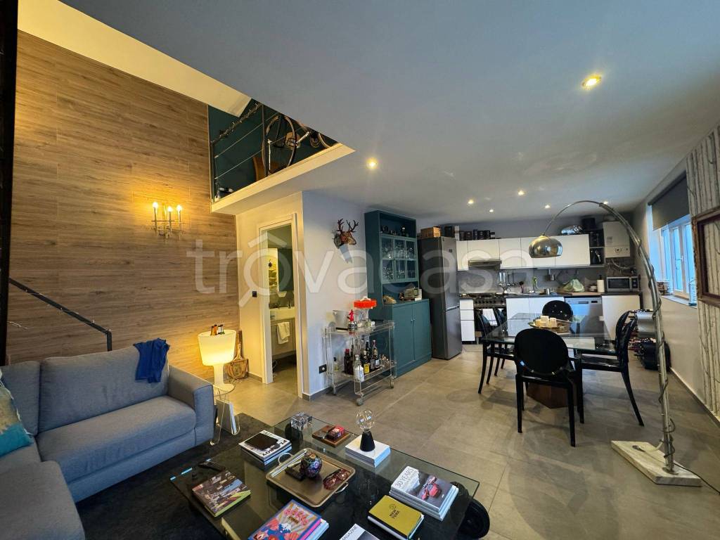 appartamento in vendita a Torino in zona Regio Parco