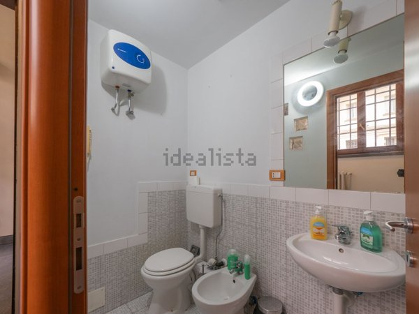 ufficio in vendita a Torino in zona Centro Storico