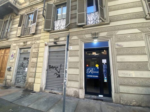 negozio in vendita a Torino in zona San Salvario