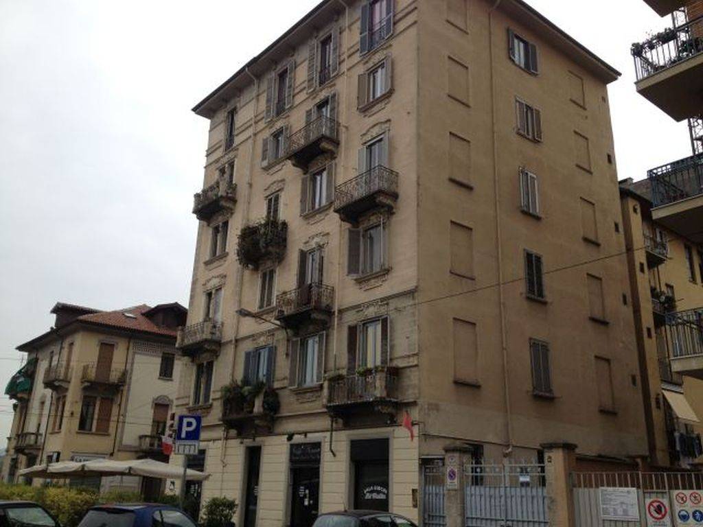 appartamento in vendita a Torino in zona Aurora