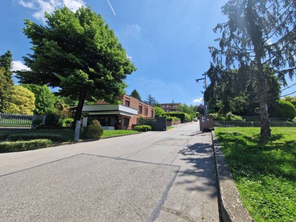 appartamento in vendita a Torino in zona Superga