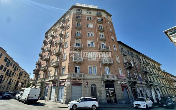 appartamento in vendita a Torino in zona Cenisia