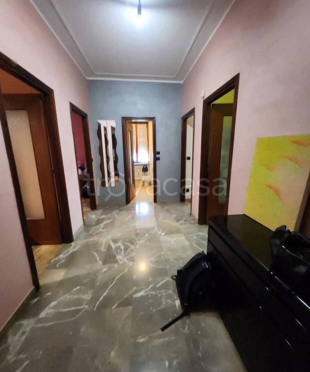 appartamento in vendita a Torino in zona Mirafiori Sud