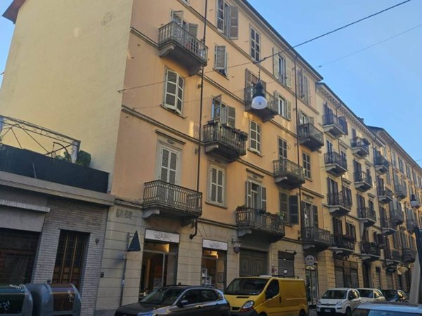 appartamento in vendita a Torino in zona San Salvario