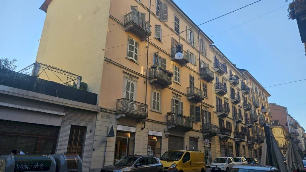 appartamento in vendita a Torino in zona San Salvario