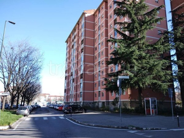 appartamento in vendita a Torino in zona Mirafiori Sud