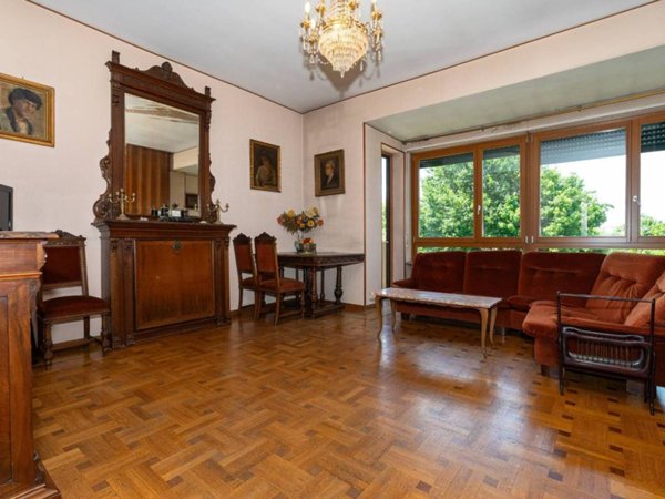 appartamento in vendita a Torino in zona Santa Rita