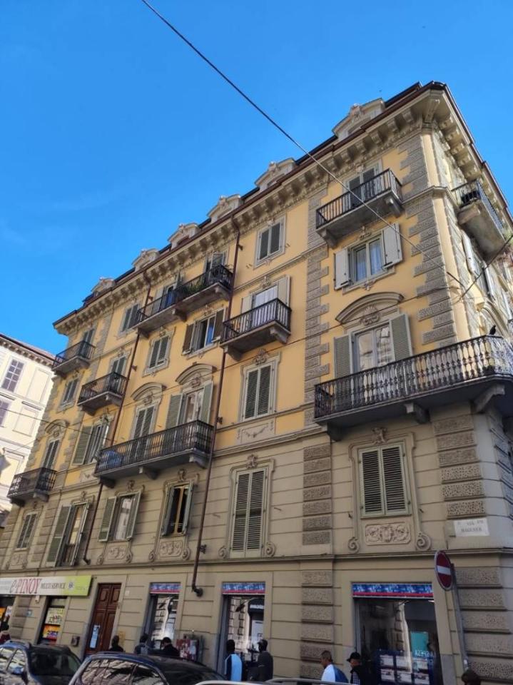 appartamento in vendita a Torino in zona Crocetta