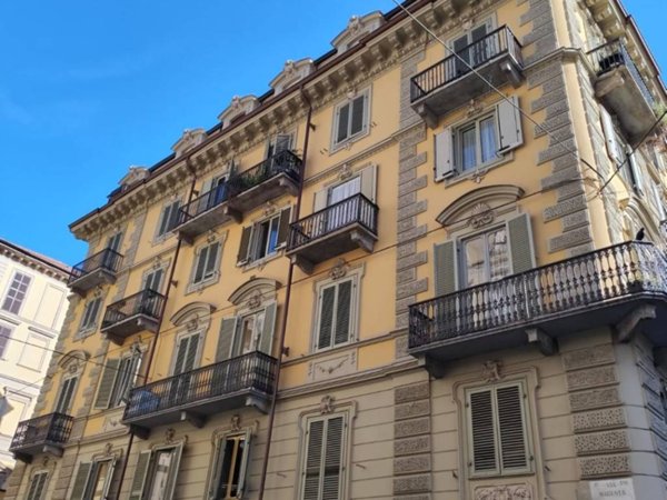 appartamento in vendita a Torino in zona Crocetta