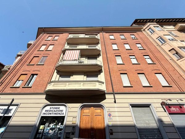 appartamento in vendita a Torino in zona Millefonti