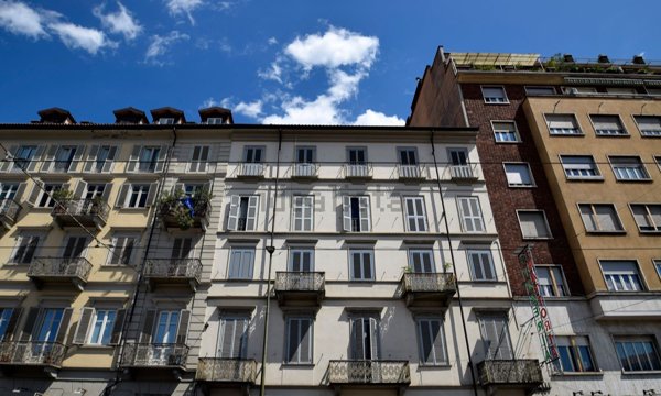 appartamento in vendita a Torino in zona Centro Storico