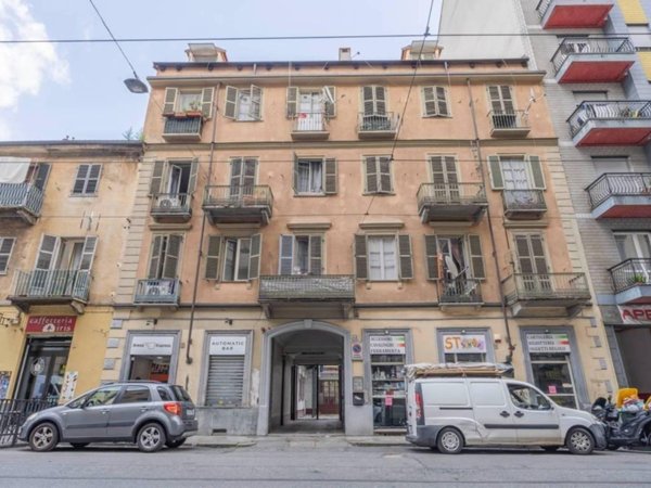 appartamento in vendita a Torino in zona Aurora