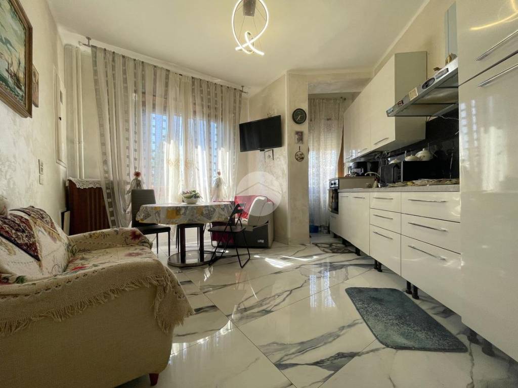 appartamento in vendita a Torino in zona Borgata Vittoria