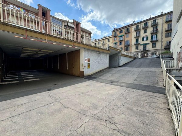 negozio in vendita a Torino in zona Vanchiglia