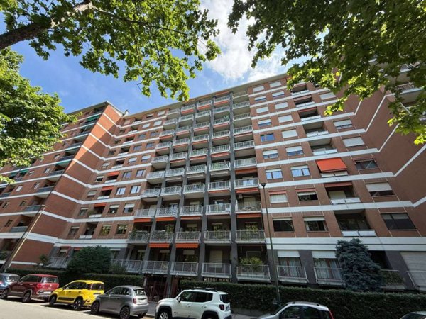 appartamento in vendita a Torino in zona Parella