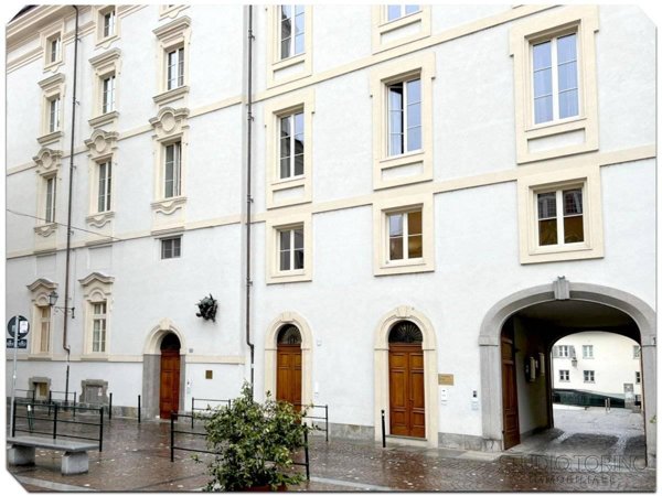 casa indipendente in vendita a Torino