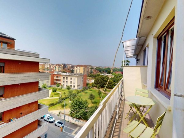 appartamento in vendita a Torino in zona Santa Rita