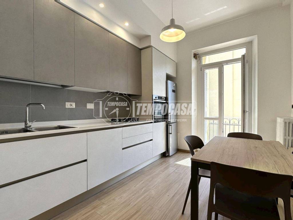 appartamento in vendita a Torino in zona Cenisia