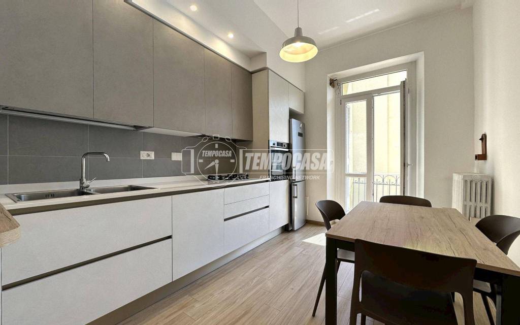 appartamento in vendita a Torino in zona Cenisia