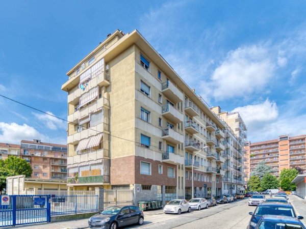 appartamento in vendita a Torino in zona Mirafiori Nord