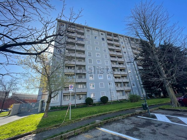 appartamento in vendita a Torino in zona Santa Rita