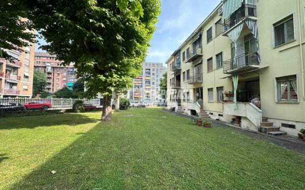 appartamento in vendita a Torino in zona Regio Parco
