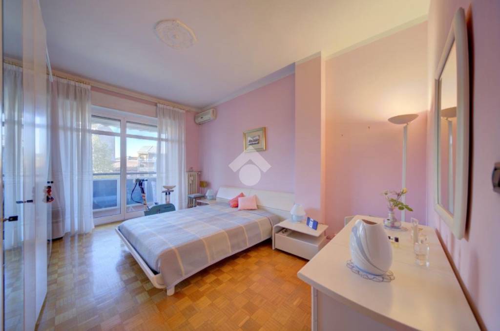 appartamento in vendita a Torino in zona Santa Rita